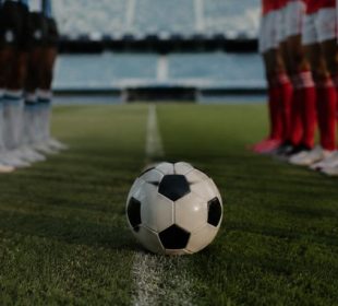A Importância da Dupla Gre-Nal no Desenvolvimento e na Projeção do Futebol Feminino da Seleção Brasileira