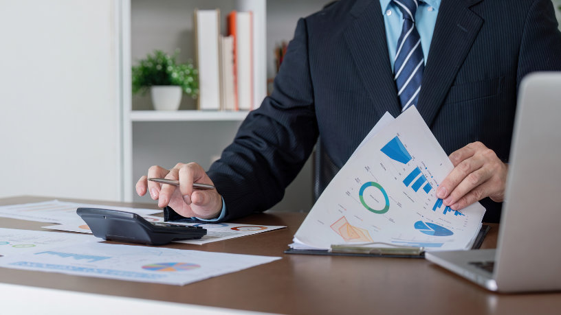 Como a inteligência artificial pode transformar a fiscalização do mercado financeiro brasileiro e aumentar a confiança dos investidores